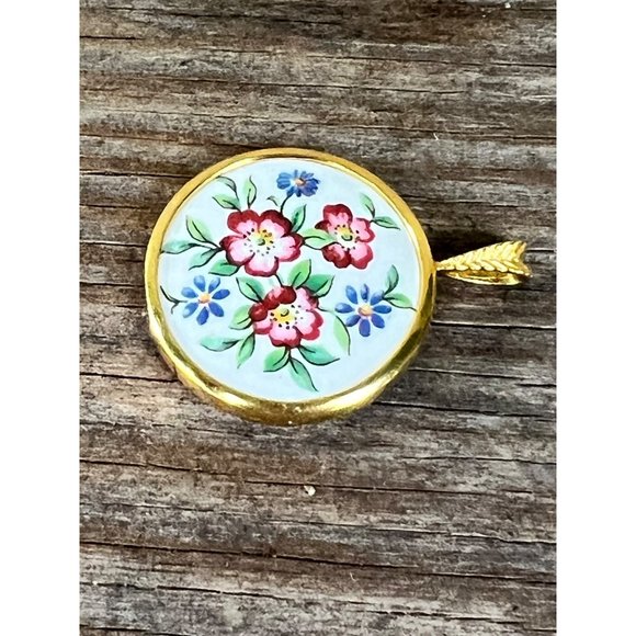 Vintage Paragon Porcelain Pendant White Background With Red And Blue Flowers - Picture 3 of 6